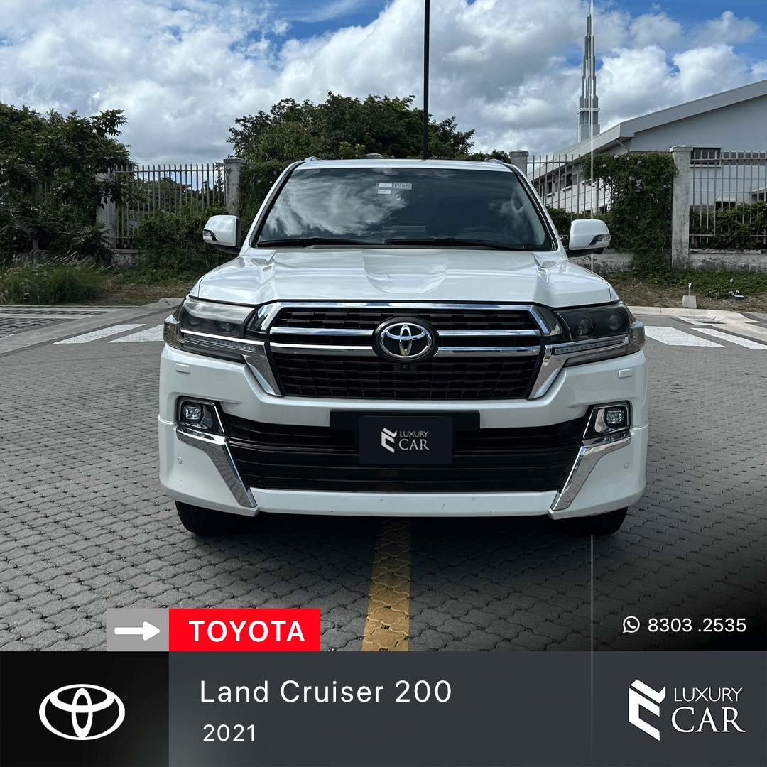 TOYOTA LAND CRUISER 200