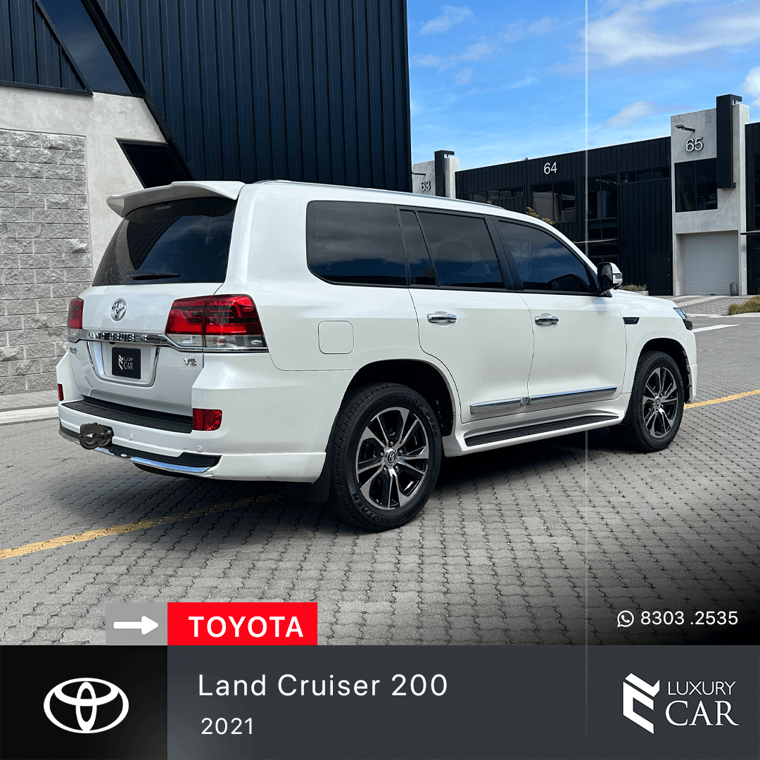 TOYOTA LAND CRUISER 200