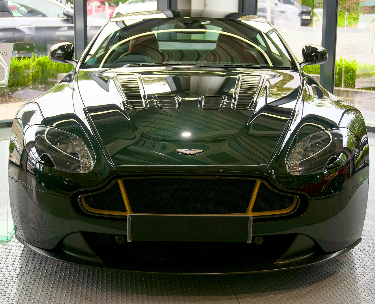 Autos Aston Martin en Costa Rica